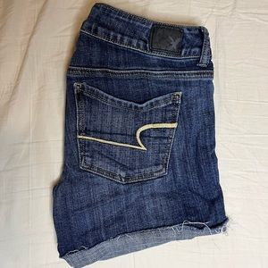Dark wash, super super stretch jean shorts